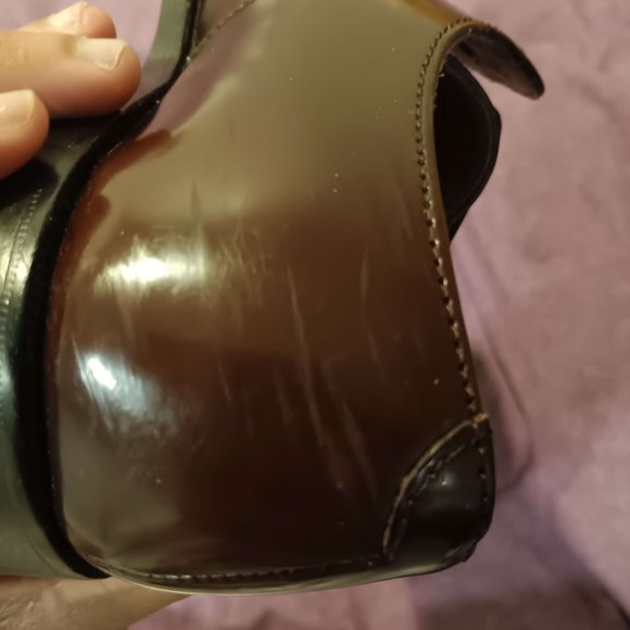 Shoes - Picture 4 of 15